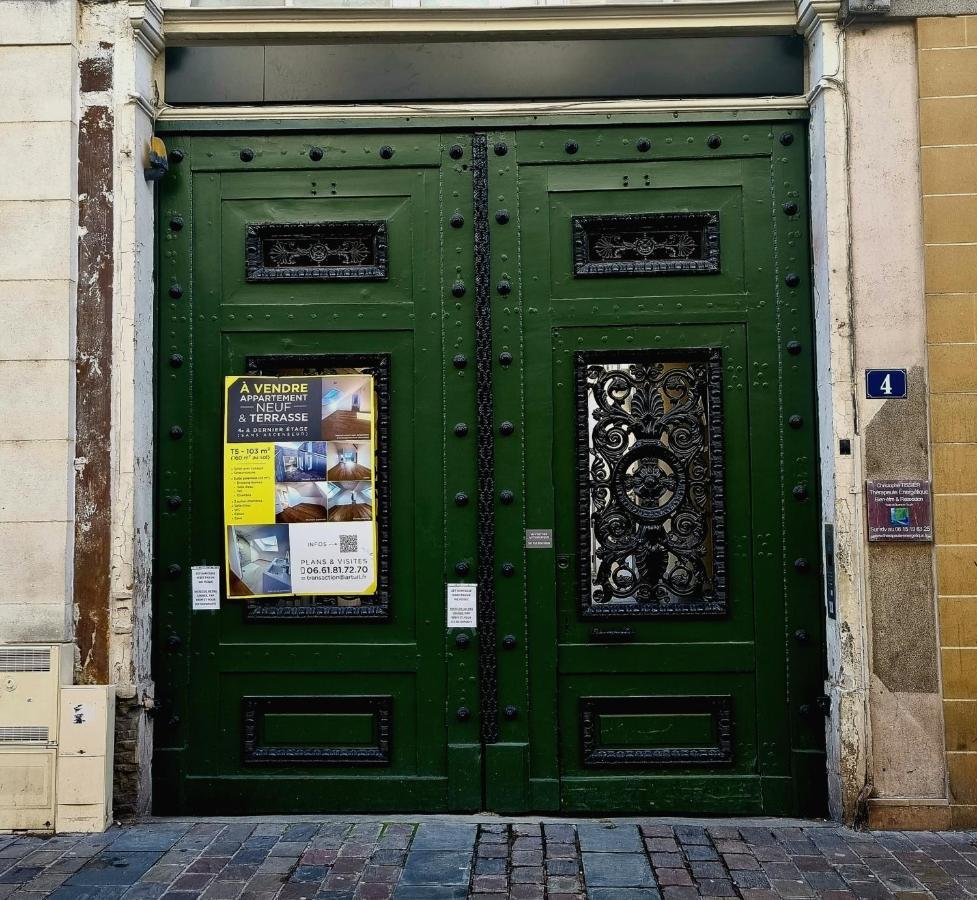Sweet Nina Jazz Appartement Pour 5 Voyageurs, Situe A La Place De La Republique, Avec Parking Et Lit Queen Size เลอม็องส์ ภายนอก รูปภาพ