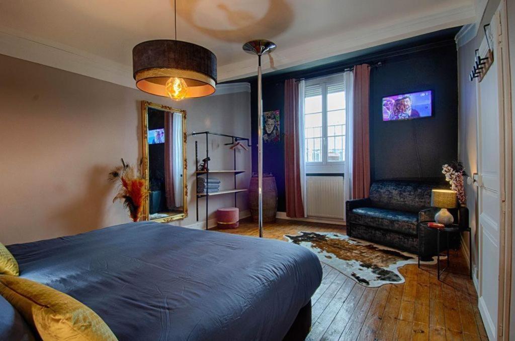 Sweet Nina Jazz Appartement Pour 5 Voyageurs, Situe A La Place De La Republique, Avec Parking Et Lit Queen Size เลอม็องส์ ภายนอก รูปภาพ